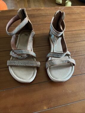 SO Girls Tan Rhinestone Strappy Sandals